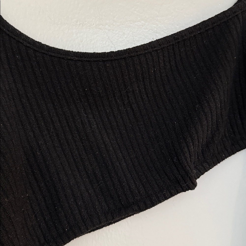 MOVING SALE Zaful Black Ribbed Off Shoulder Cropped Long Sleeve Knit Top - Picture 6 of 8